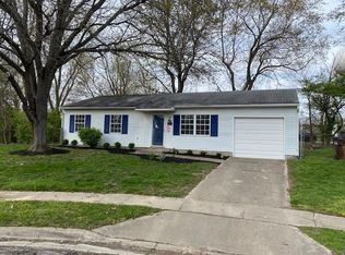 16 E Sawmill Cir, Lebanon, OH 45036