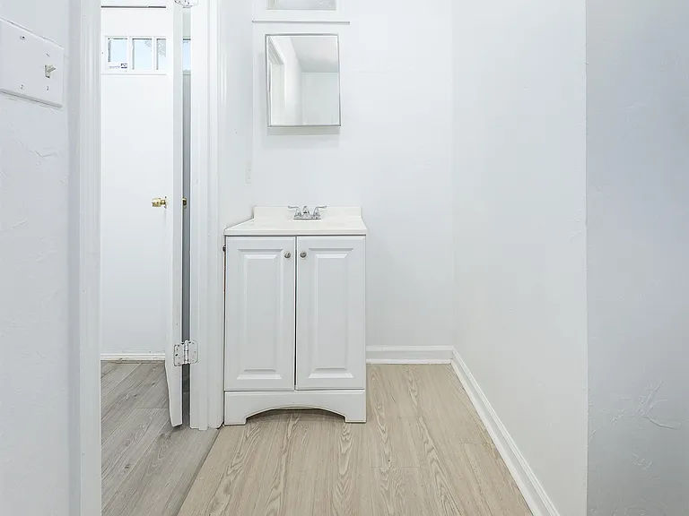 1637 Atkamire Dr — Photo 21