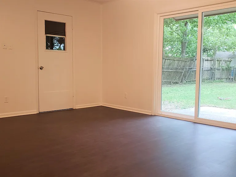 629 Apollo Dr — Photo 8