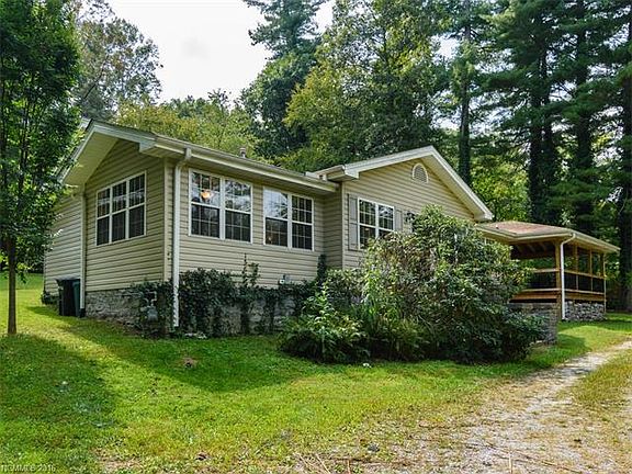 2nd image of 605 White Pine Dr