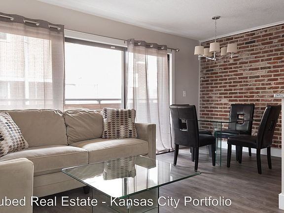 3rd image of 4916 Grand Ave APT 6