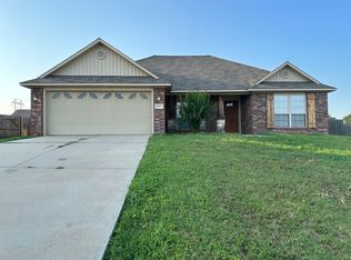 1003 Bill Cir, Van Buren, AR 72956