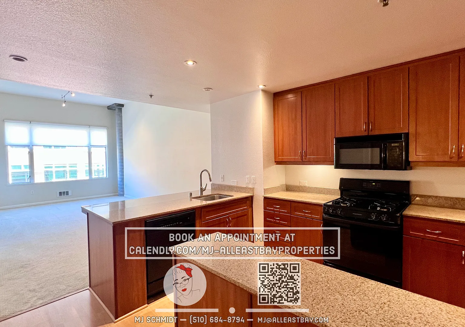 Sunny 1 bedroom in Emeryville, includes parking, amenities, & Washer/Dryer in unit! — Photo 4