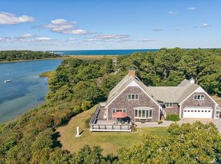 24 Litchfield Rd, Edgartown, MA 02539