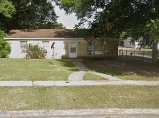 105 Town Homes Dr, Lafayette, LA 70501