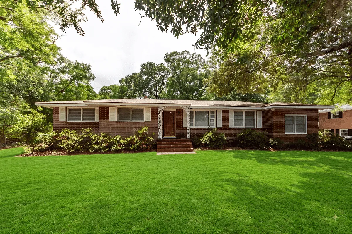 453 Wade Hampton Drive — Photo 1