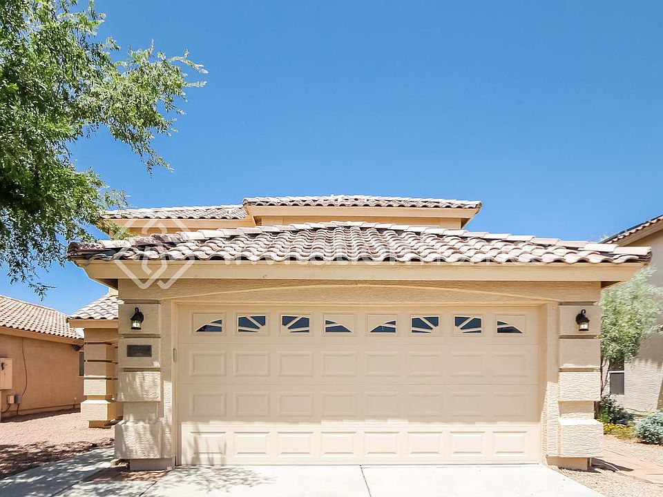 1st image of 12934 W Laurel Ln