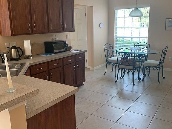 5th image of 59 Lancelot Dr