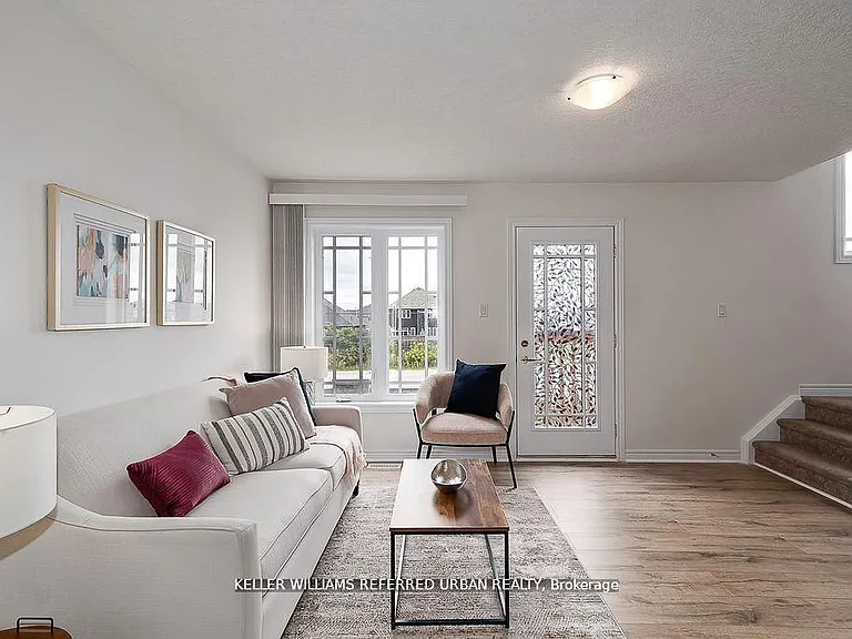 14 Foley Cres — Photo 9
