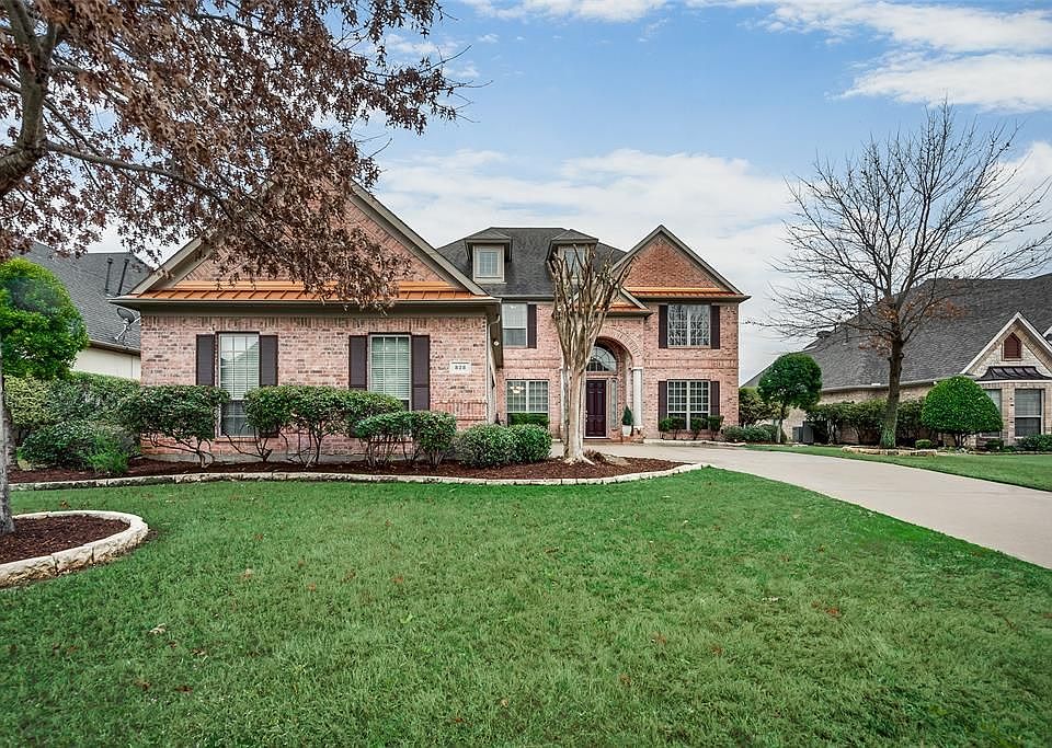 828 Thomas Crossing Dr, Burleson, TX 76028 Zillow