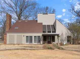 978 Walnut Rd, Sardis, MS 38666