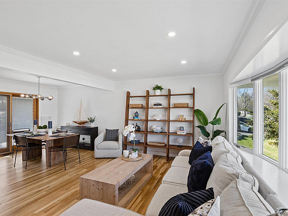 5th image of 19 Fisher Road