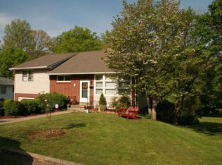 1105 Venable Dr, Bedford, VA 24523