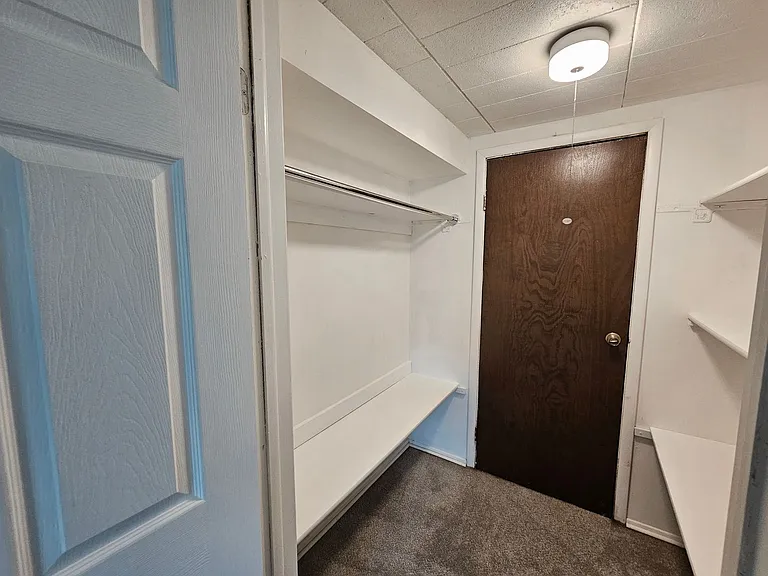 323 Ridge Point Cir #11A — Photo 16