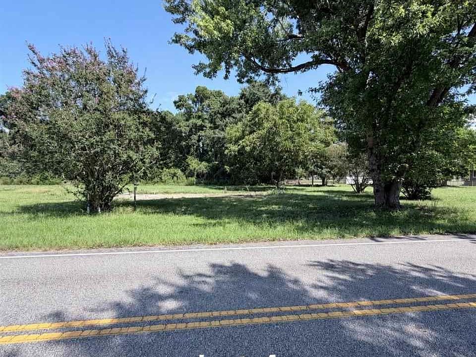 1st image of 607 E Sam Harrell Rd