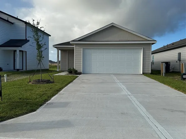881 Road 590114, Cleveland, TX 77327