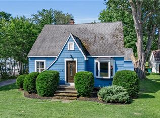 6572 Taylor Rd, Hamburg, NY 14075