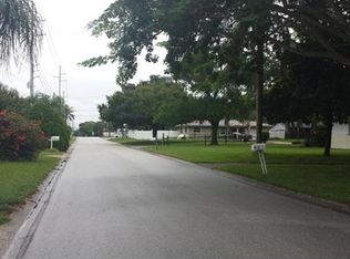 1979 Allard Dr, Clearwater, FL 33763