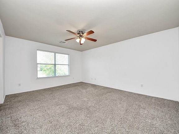 4th image of 1718 Adobe Stone Dr