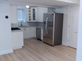 135 3rd St #2, Staten Island, NY 10306