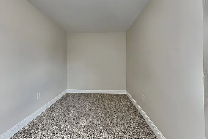 501 Fairview Ave — Photo 11