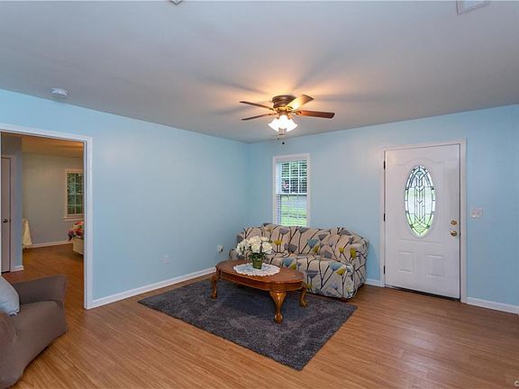 3rd image of 8929 Lawndale St