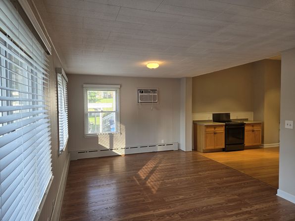 1009 East Ave #2