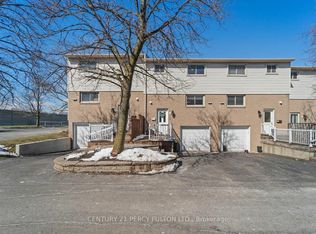 51 Caroga Ct #30, Hamilton, ON L9C7C2