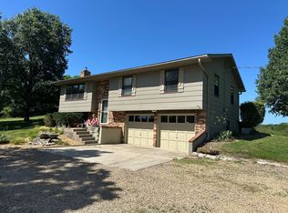 1973 E 850th Rd, Lecompton, KS 66050