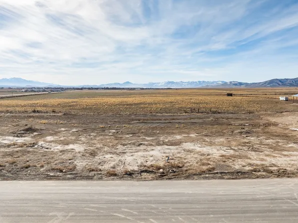 2843 W Browns Meadow Rd, Eagle Mountain, UT 84005