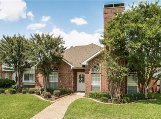 1907 Diamond Ridge Dr, Carrollton, TX 75010