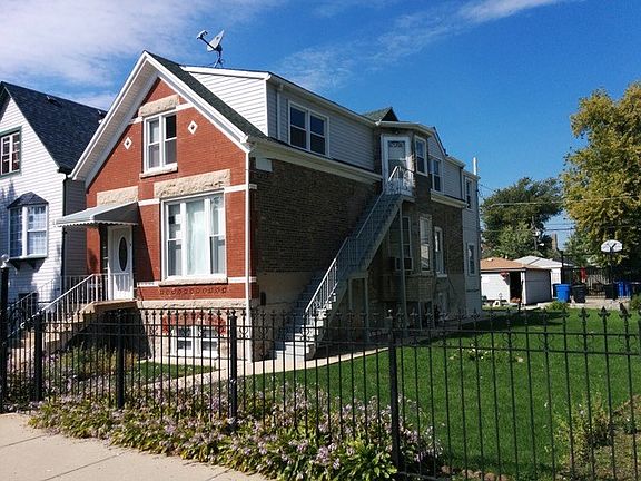 2nd image of 3642 W Cortland St