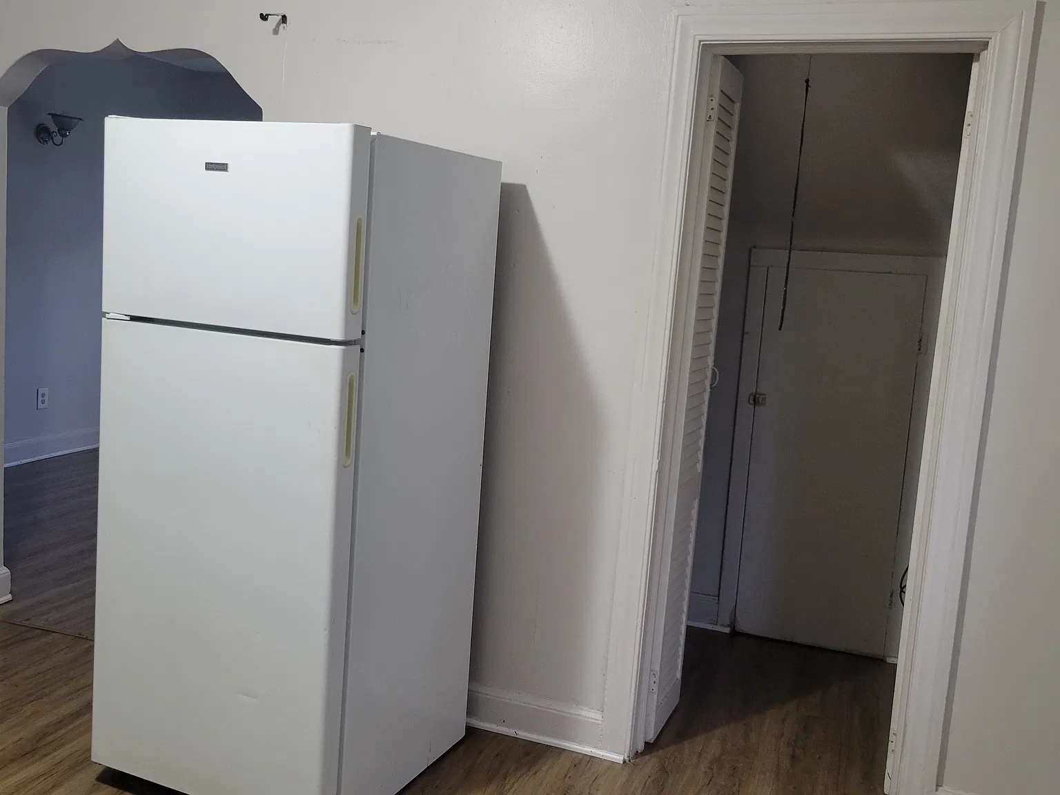 2 bed, 900 sqft, $900 — Photo 4