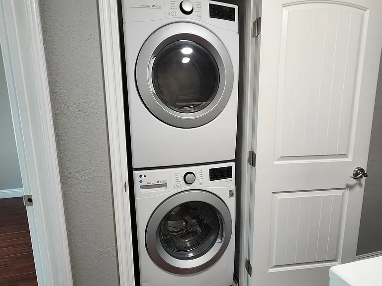 6141 Camino Verde Dr #D — Photo 29