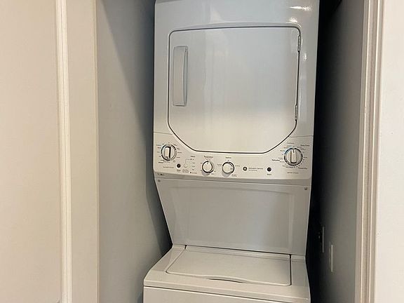 4th image of 3610 Haverford Ave #3