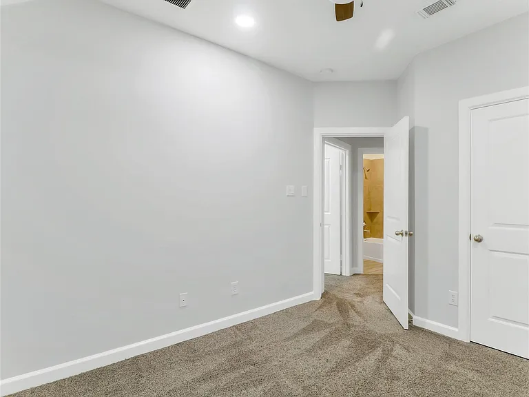 8314 Dusty Canyon Ln — Photo 17