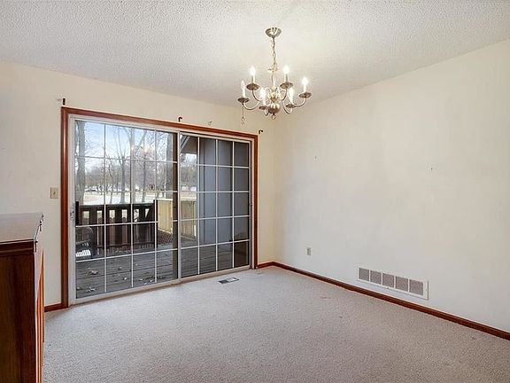 5th image of 10218 Edelweiss Cir