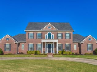 1501 N Thoroughbred Way, Mustang, OK 73064