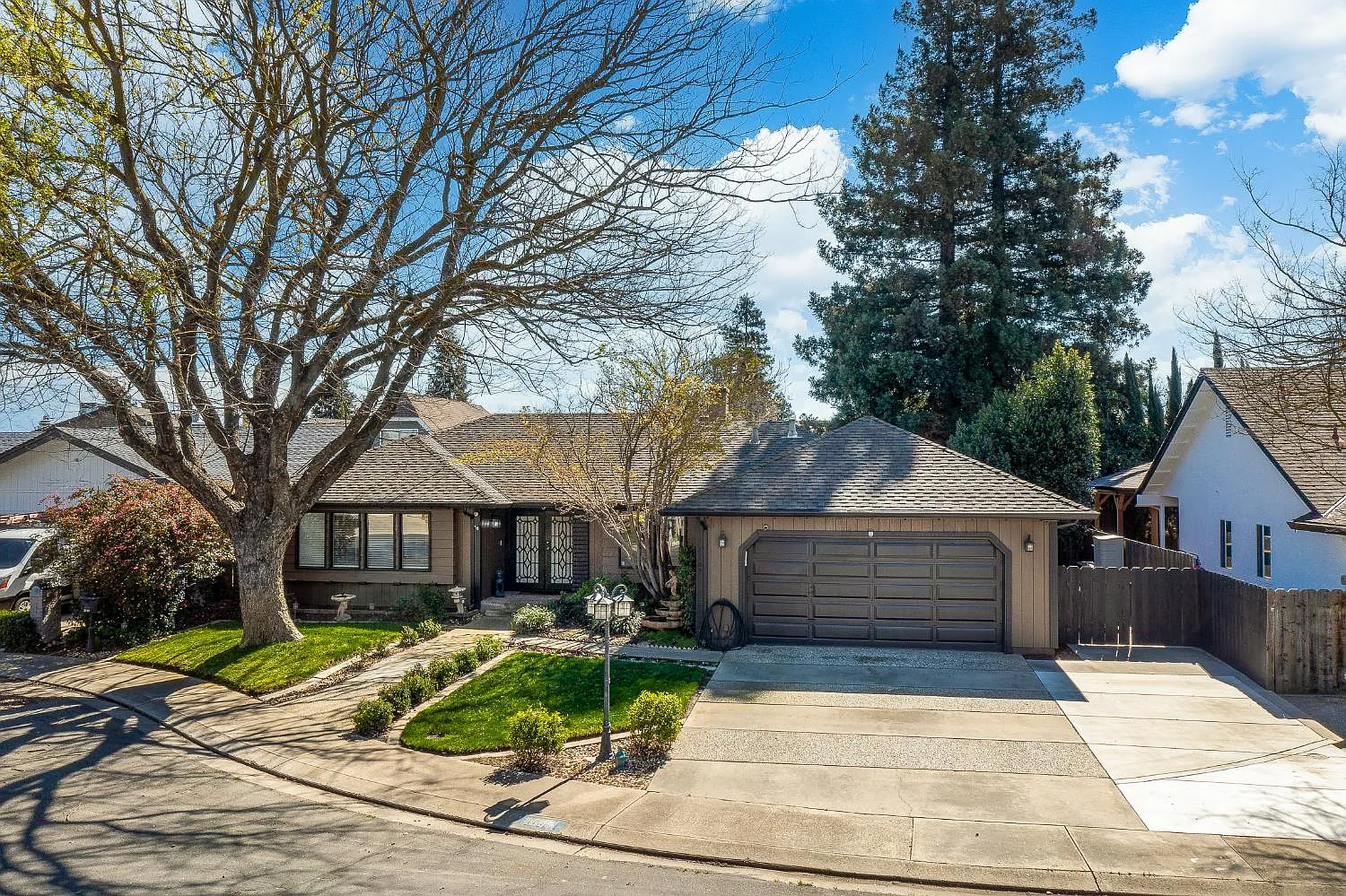 2108 Canadian Cir photo 1