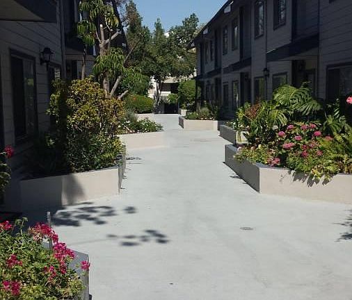 2nd image of 55 N Mar Vista Ave APT 9