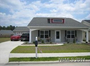 102 Westwood Ct, New Bern, NC 28562