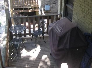 657 W Bittersweet Pl #1W, Chicago, IL 60613