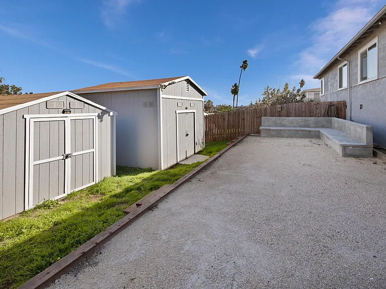 1905 Coolidge St — Photo 8