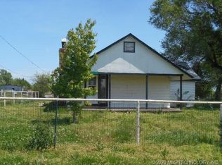 1320 N Caney St, Copan, OK 74022