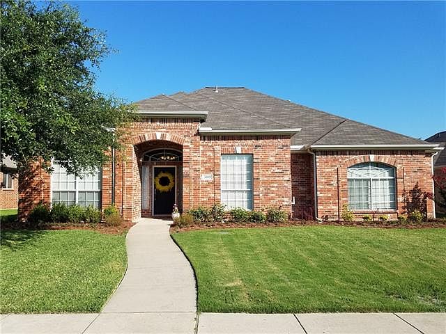 1st image of 3809 Gillespie Dr