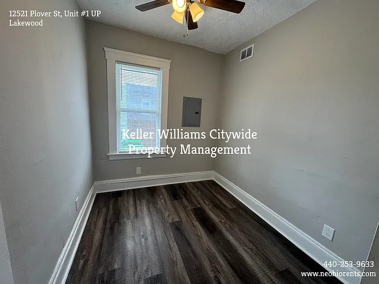 Plover- 2 bedroom rental in Lakewood! — Photo 5