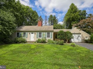 1565 Eden Rd, Lancaster, PA 17601