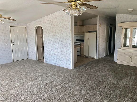 5th image of 8208 E 6th Ave