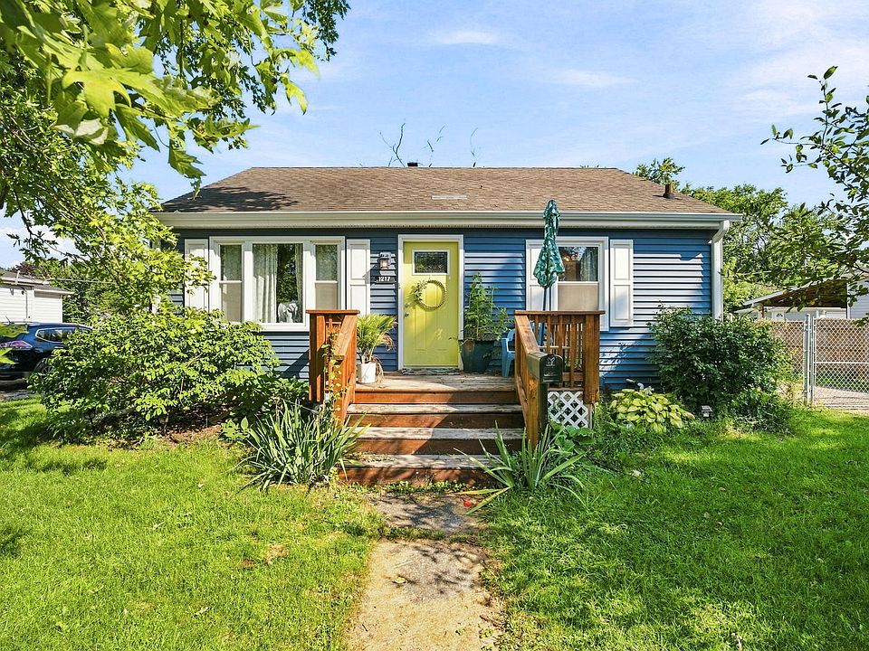 1st image of 1217 Schriber Ave