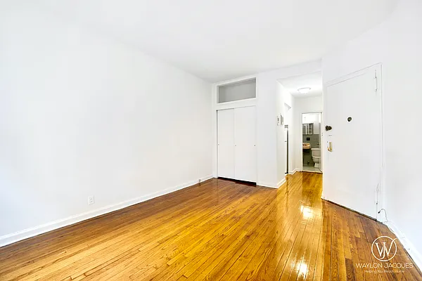 Rented by Compass | media 3